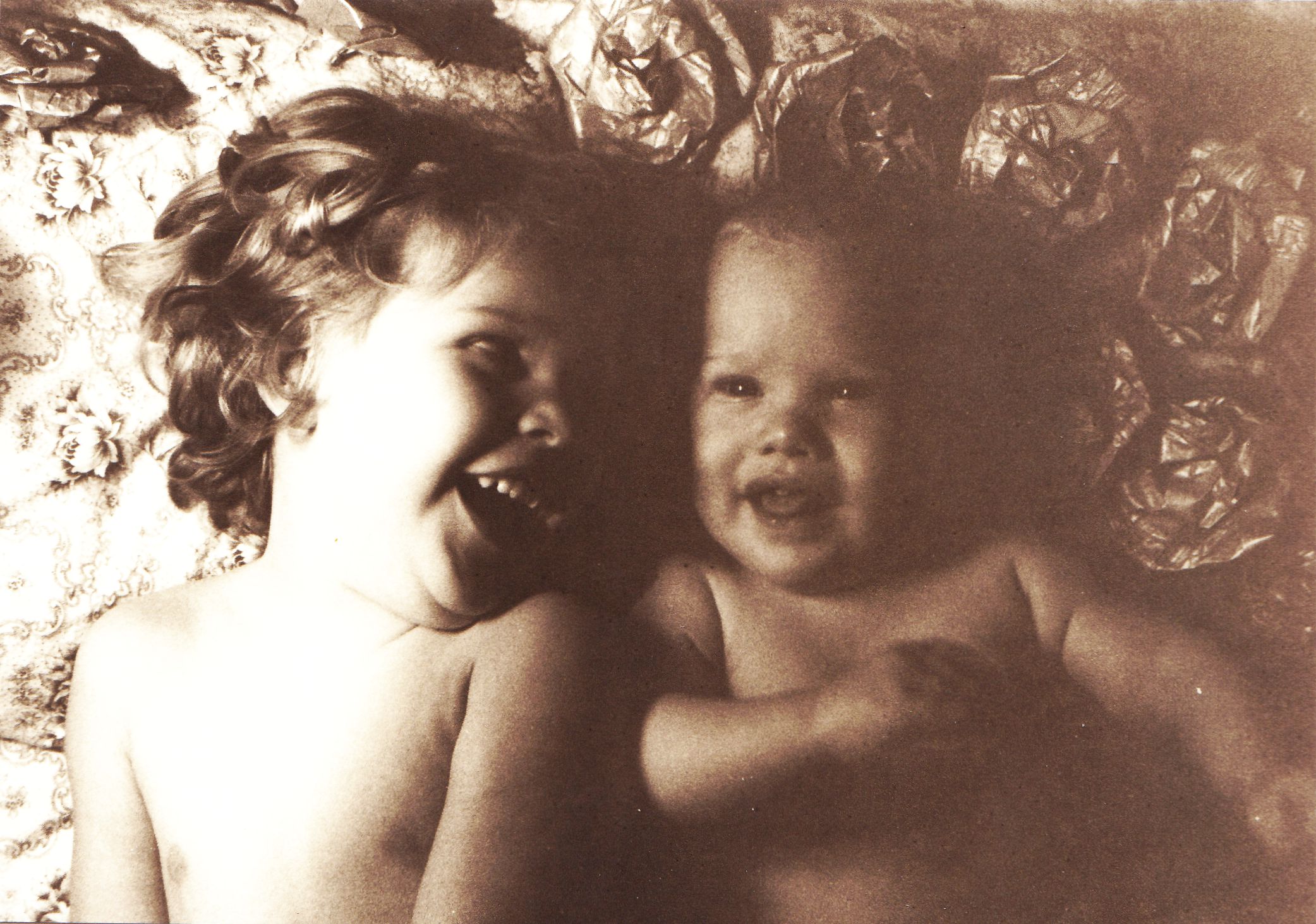 Zwei Geschwister, 1991